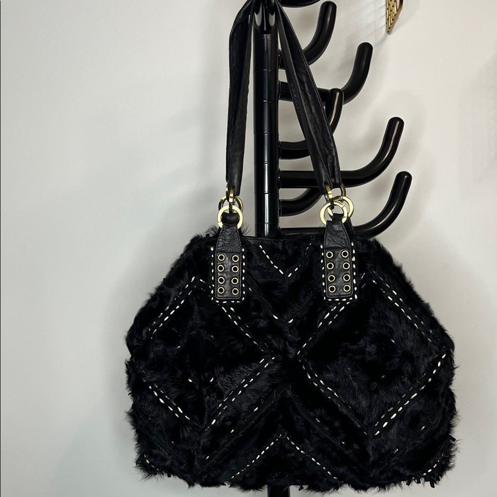 Made on Earth for David & Scotti Luxurious Black (Real) Fur Shoulder Bag